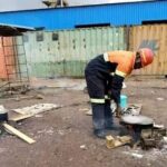 DRC cobalt copper mine worker where workers are paid below the poverty line